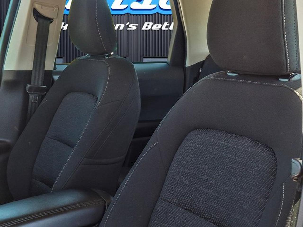 2023 Ford Bronco Sport 4x4 | CarPlay + Android Auto | Cruise Control | Rear Cam | Blind Spot | and More! Photo