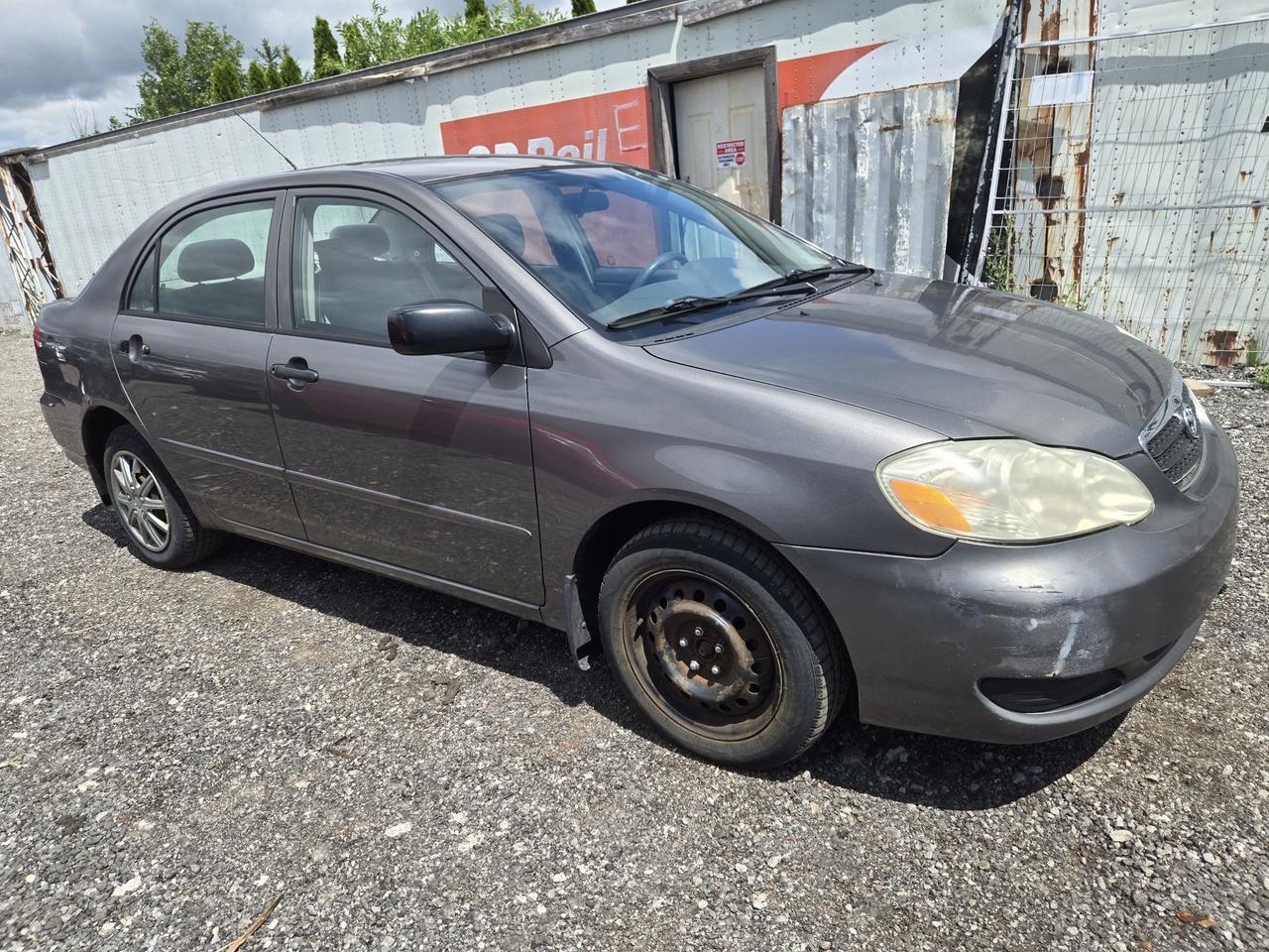 2006 Toyota Corolla CE Photo2