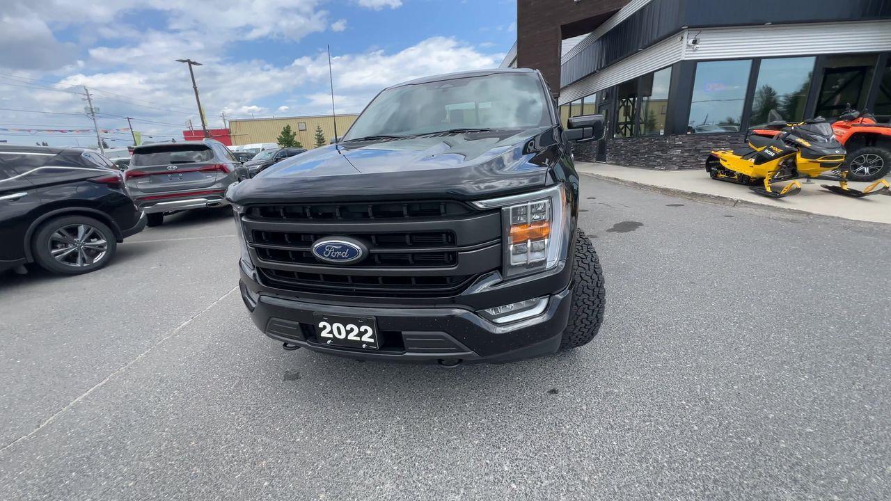2022 Ford F-150 Lariat 4X4, HEATED/COOLED LEATHER SEATS, POWER TAILGATE, BACK UP CAM, CRUISE CONTROL, POWER FOLDING MIRRORS Photo