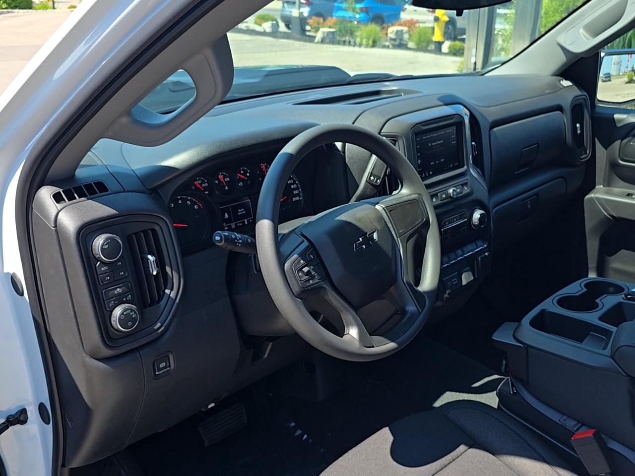 2026 Chevrolet Silverado 1500 Crew Cab Short Box 4-Wheel Drive Custom Trail Boss Photo