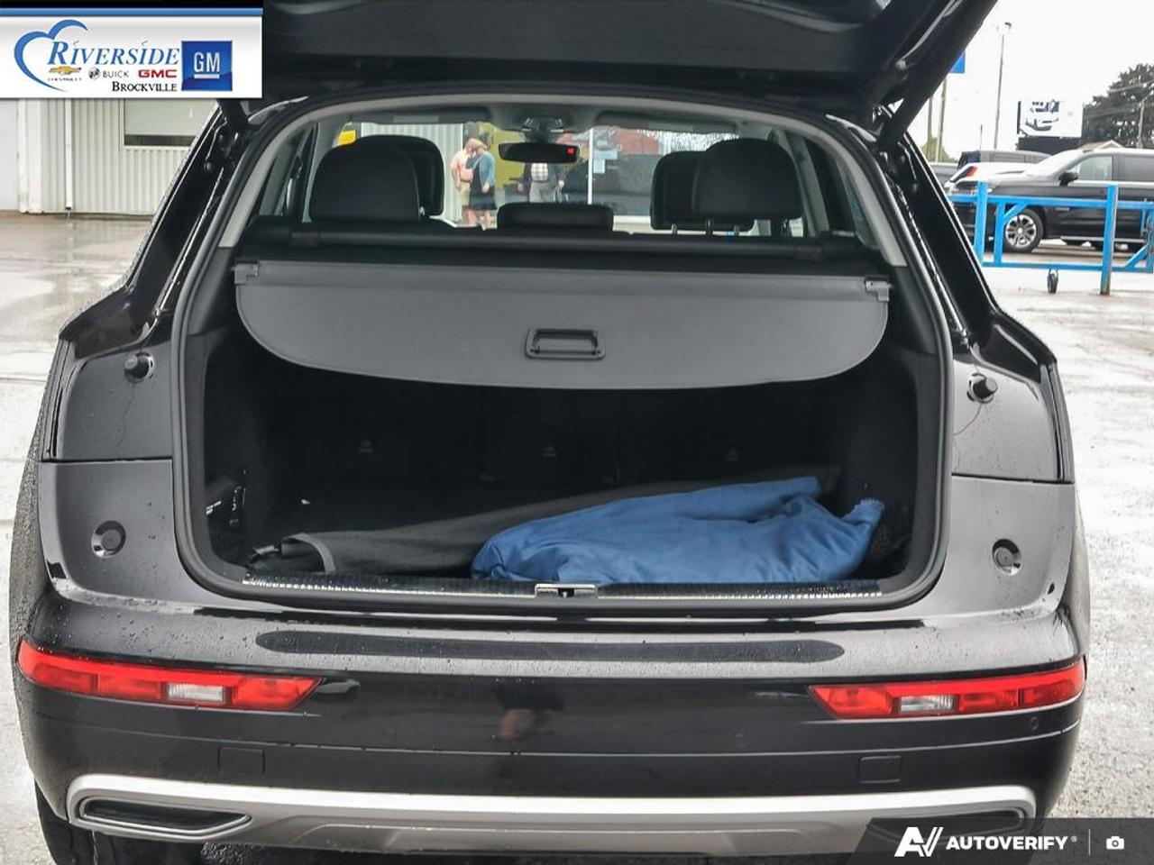 2020 Audi Q5 45 Progressiv Photo