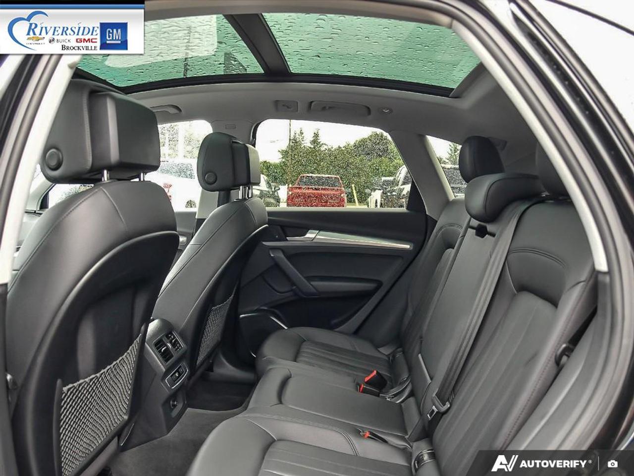 2020 Audi Q5 45 Progressiv Photo