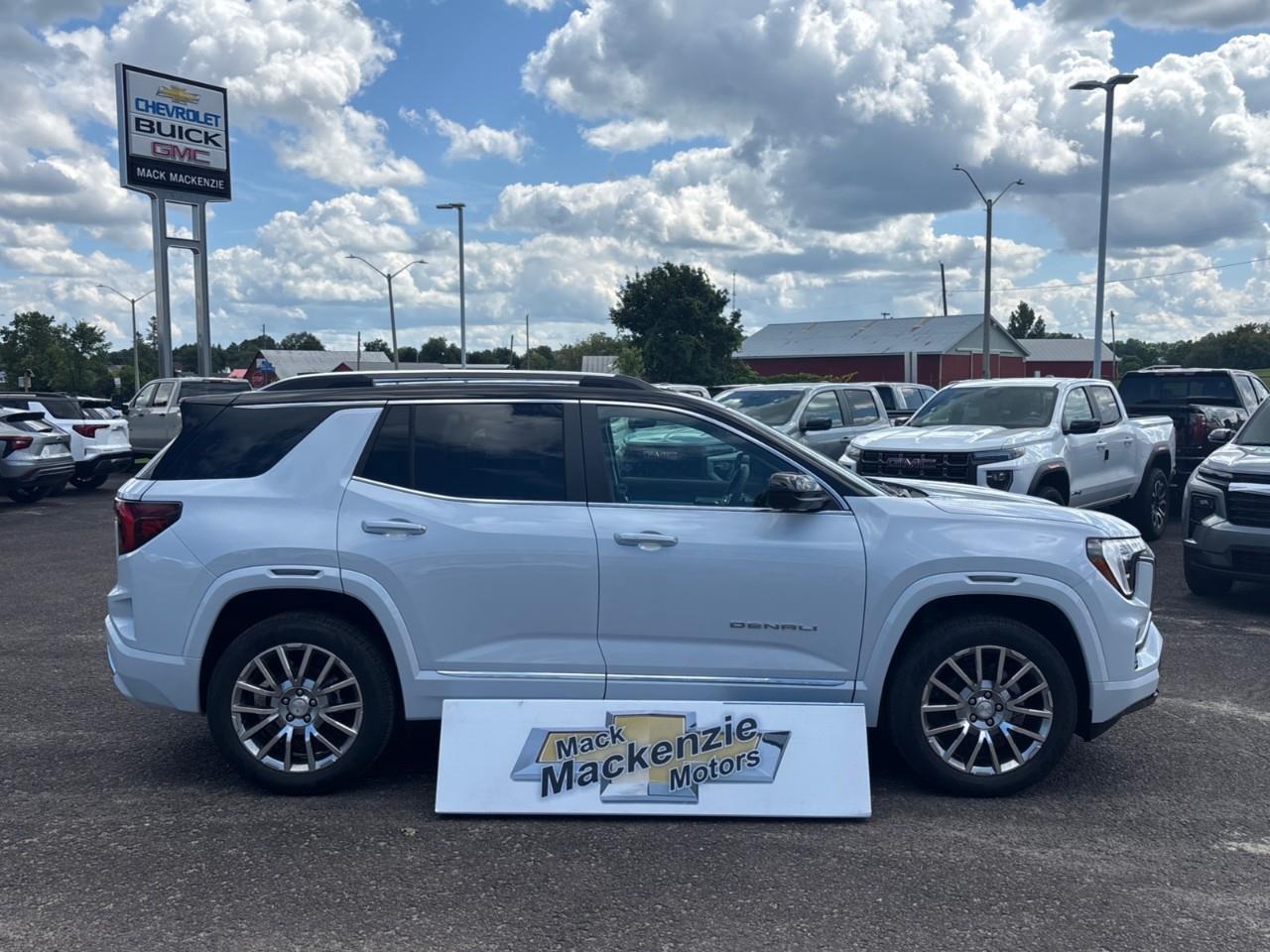 2027 GMC Terrain Denali New Luxurious 5 Passenger AWD SUV with Panoramic Sunroof, Heated and Cooled Front Seats, Heated Steering Wheel, Heated Rear Outboard Seats, Rainsense Front Wipers with Heated Wiper Park, 15 Diagonal T Photo2