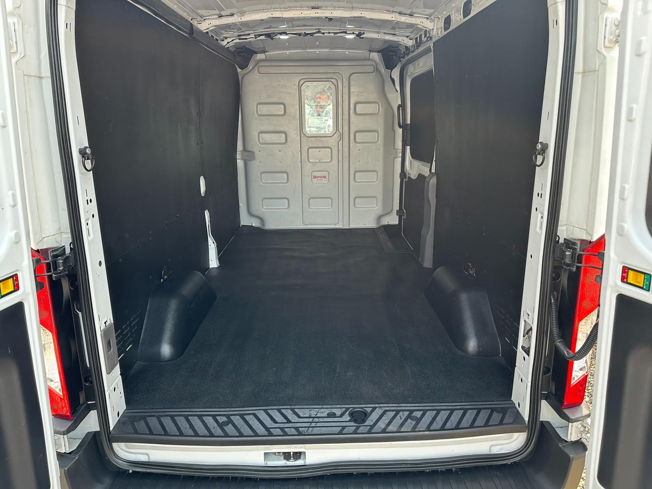 2024 Ford Transit Cargo Van T250 Medium Roof Cargo RWD Photo