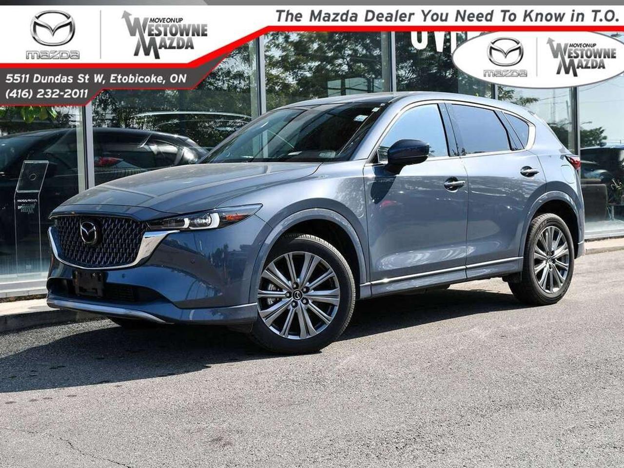 Used 2025 Mazda CX-5 Signature AWD for sale in Toronto, ON
