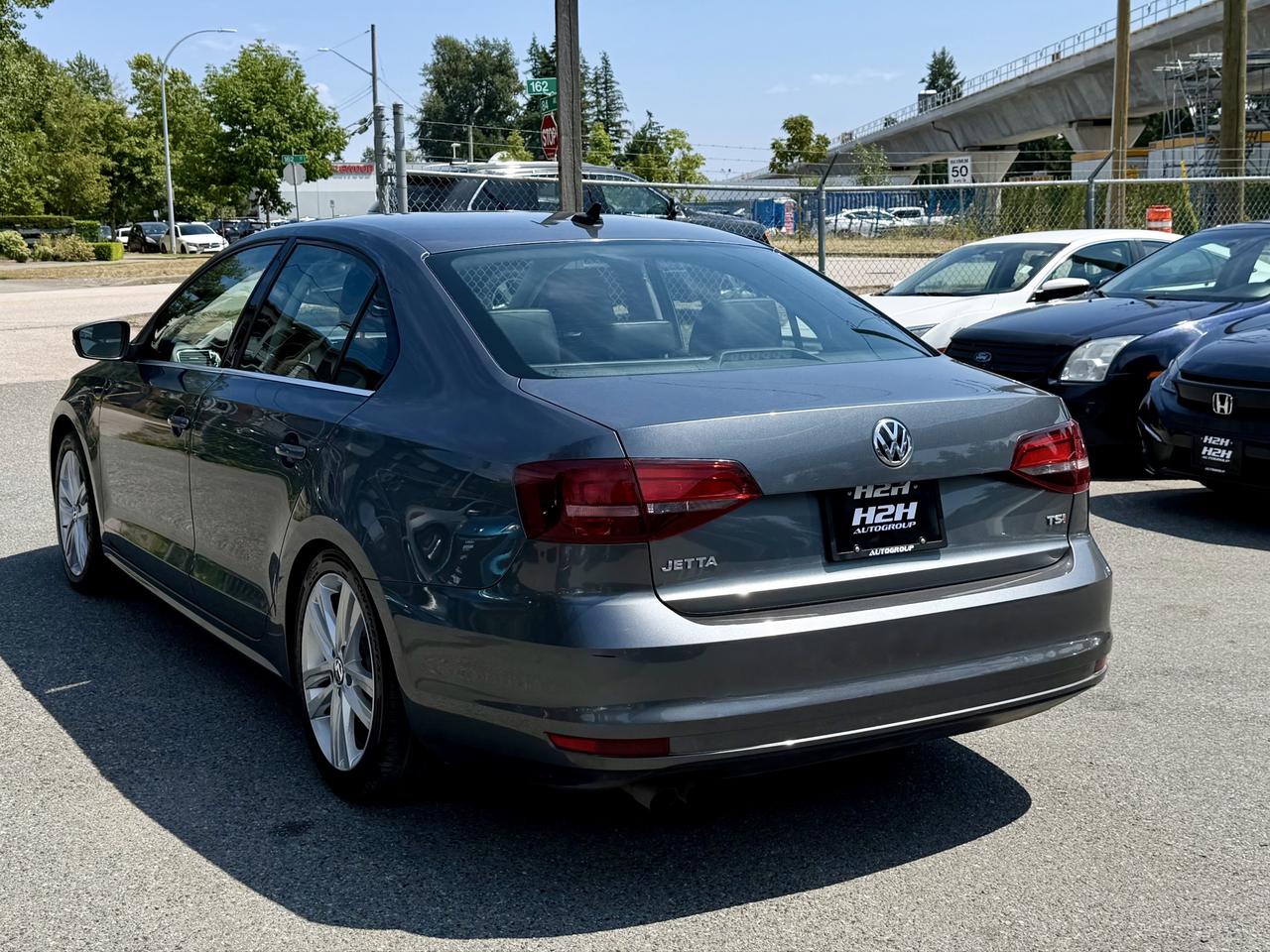 2016 Volkswagen Jetta FINANCING AVAILABLE Photo7