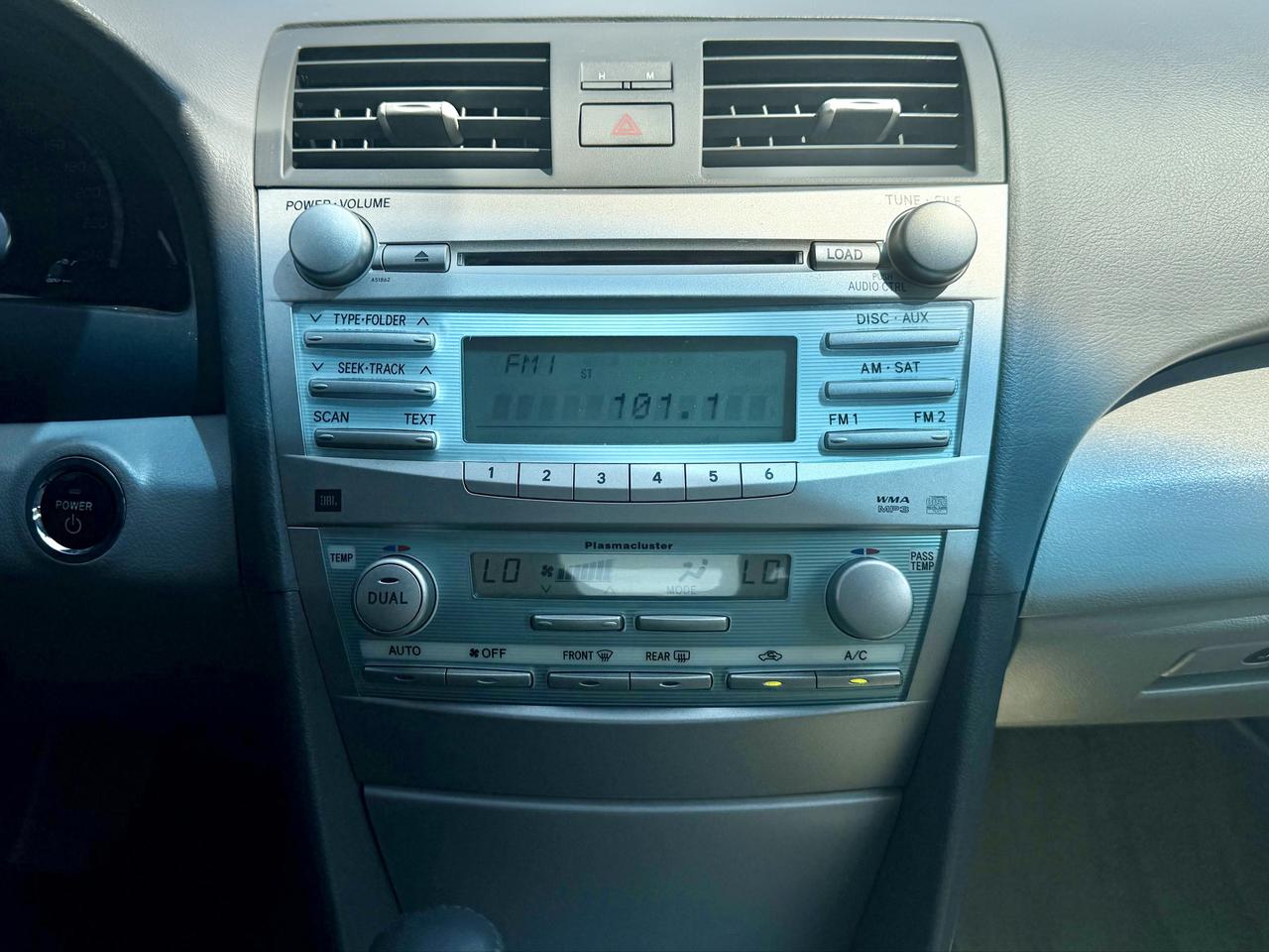 2008 Toyota Camry HYBRID FINANCING AVAILABLE Photo13