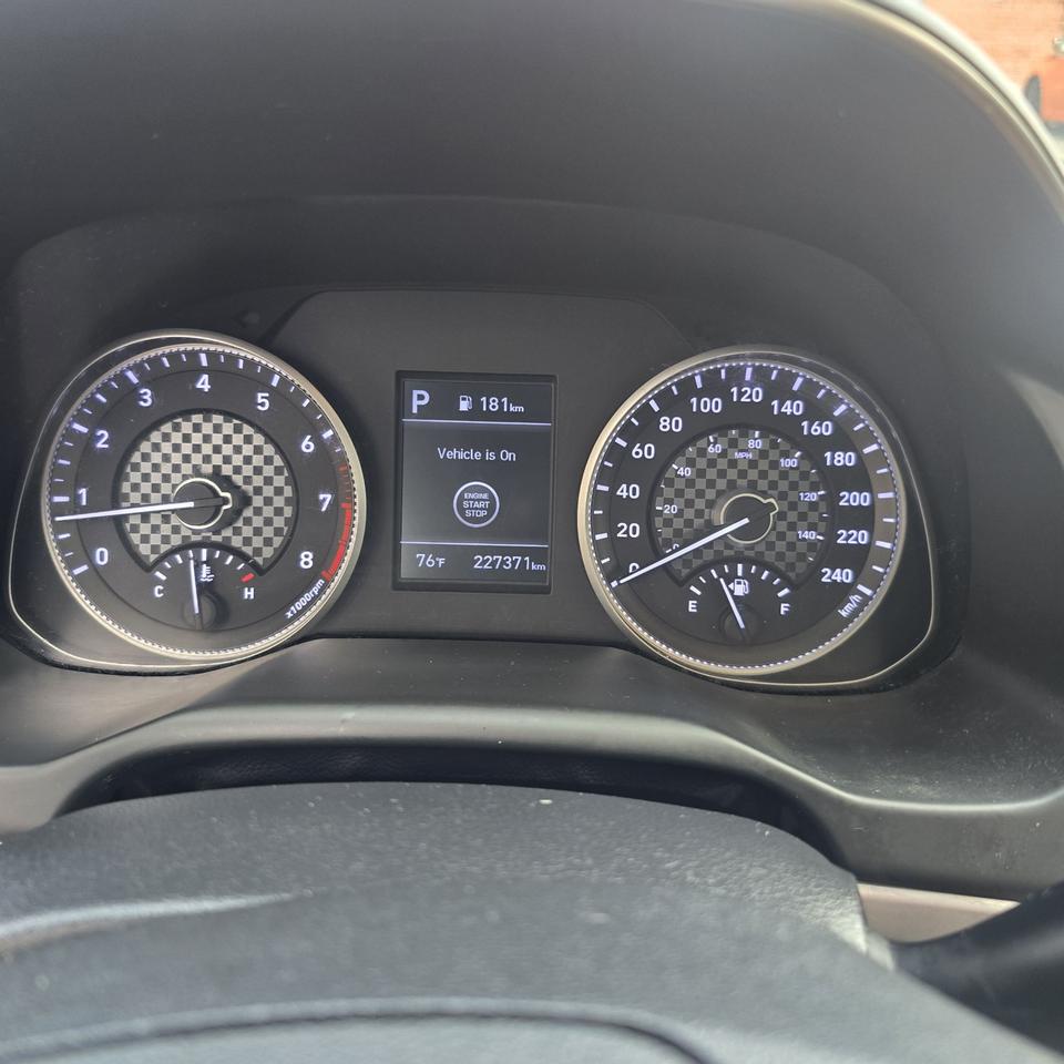 2019 Hyundai Elantra Preferred Photo