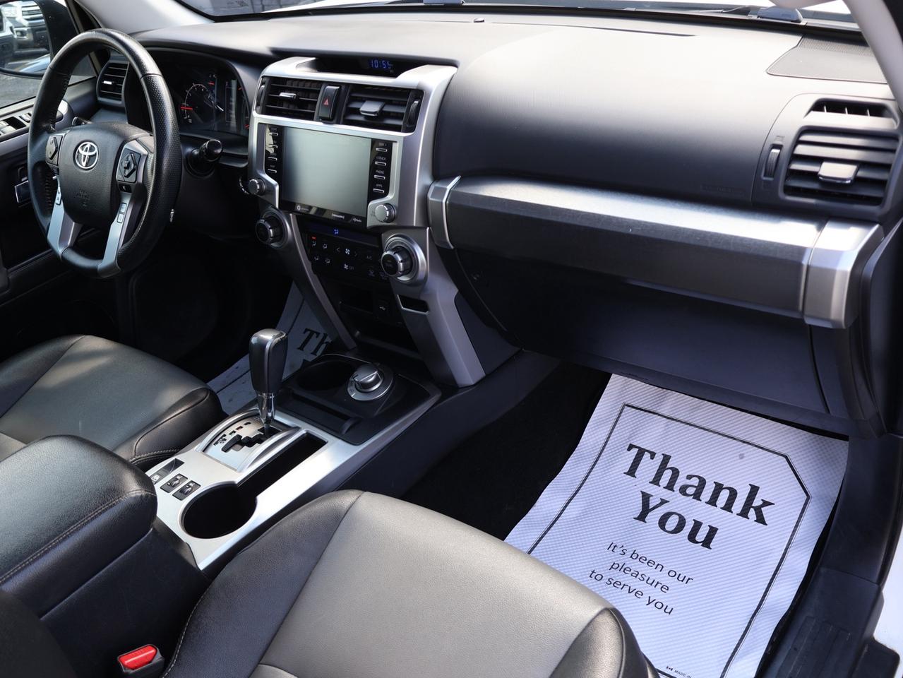 2020 Toyota 4Runner SR5 4WD CERTIFIED *TOYOTA MAINTAIN*7SEATS* CAMERA BLUETOOTH LEATHER HEATED SEATS SUNROOF CRUISE ALLOYS Photo
