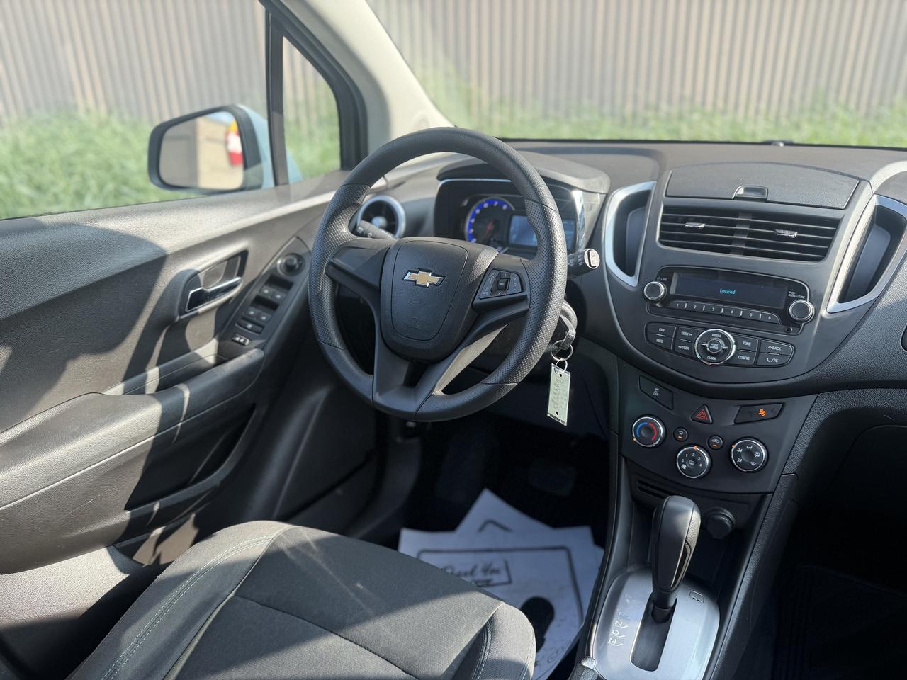 2016 Chevrolet Trax LS Photo