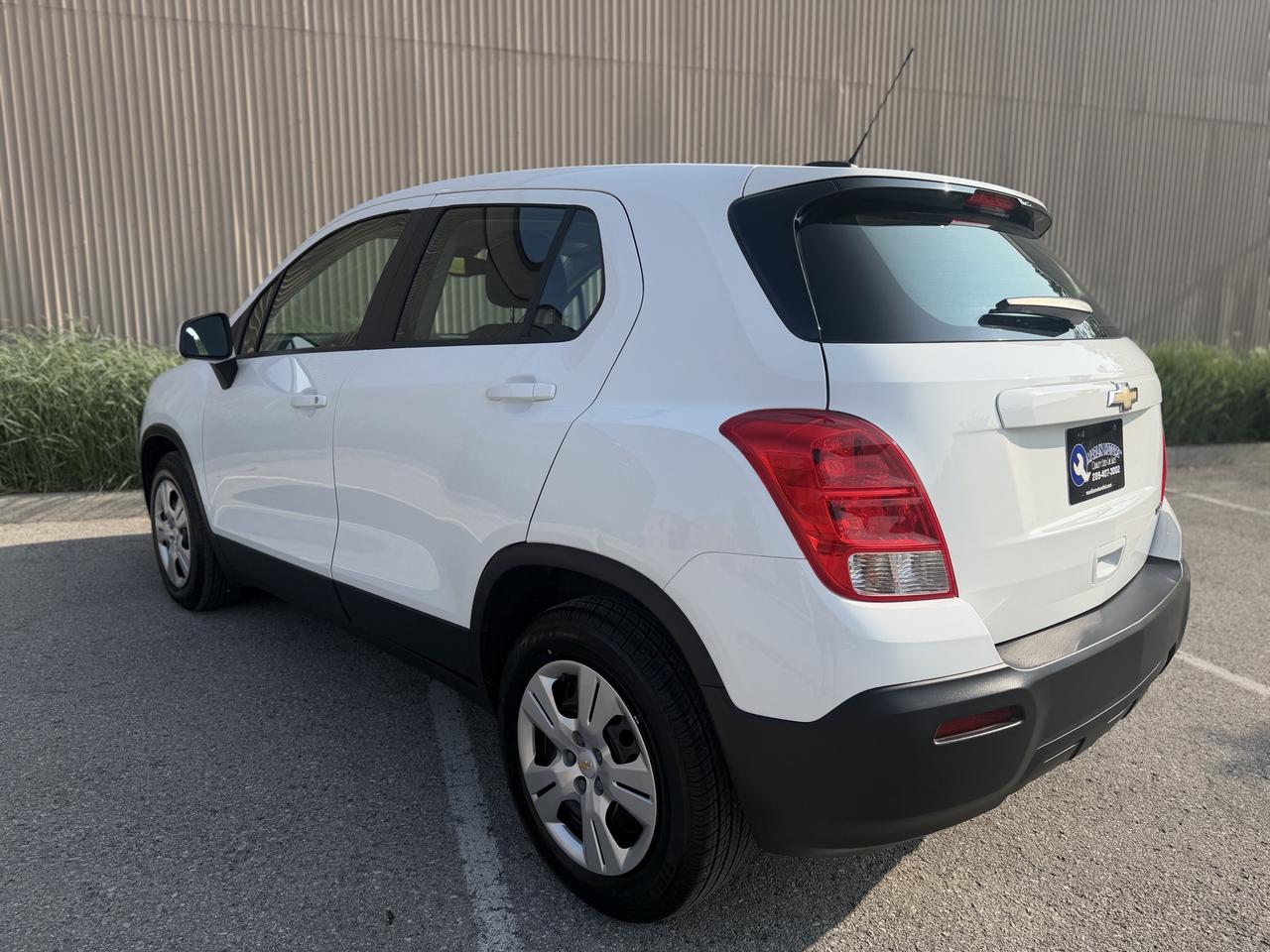 2016 Chevrolet Trax LS Photo