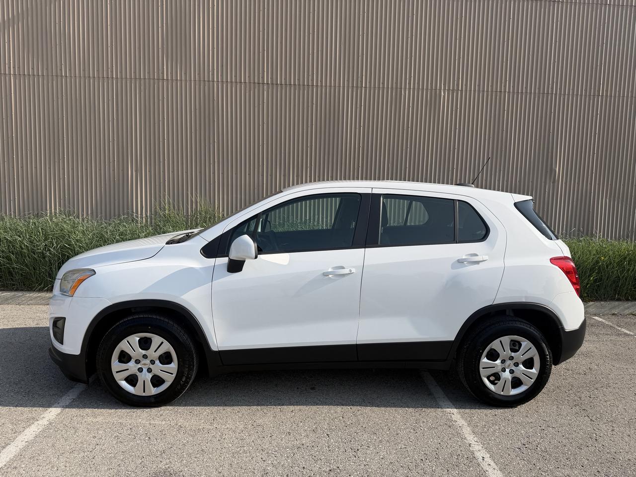 2016 Chevrolet Trax LS Photo
