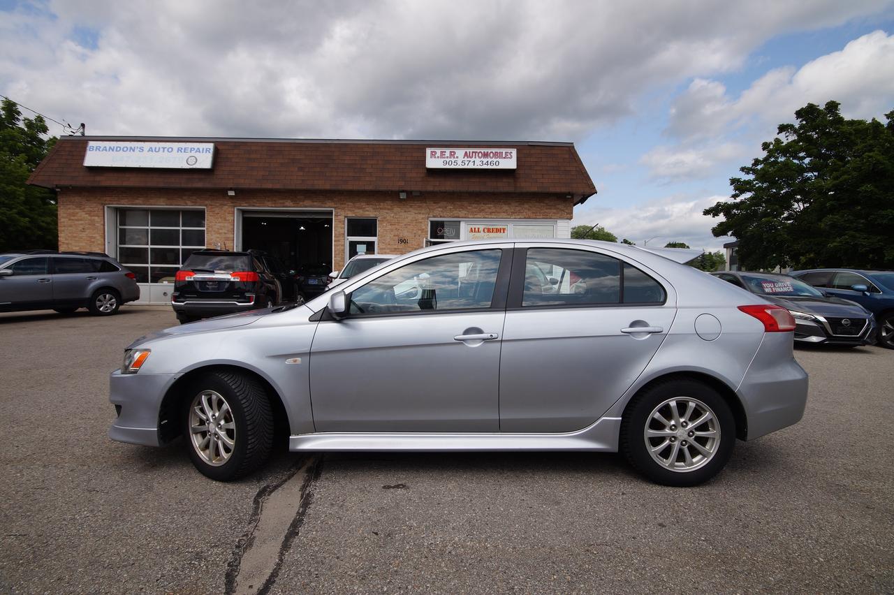 2011 Mitsubishi Lancer SE SPORTBACK - Photo #1
