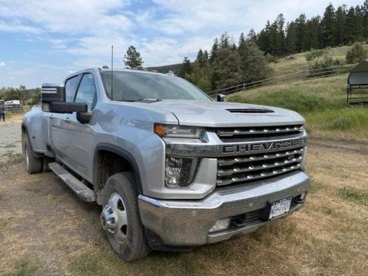 2022 Chevrolet Silverado 3500HD LTZ - Photo #7