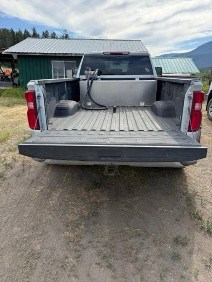 2022 Chevrolet Silverado 3500HD LTZ - Photo #9