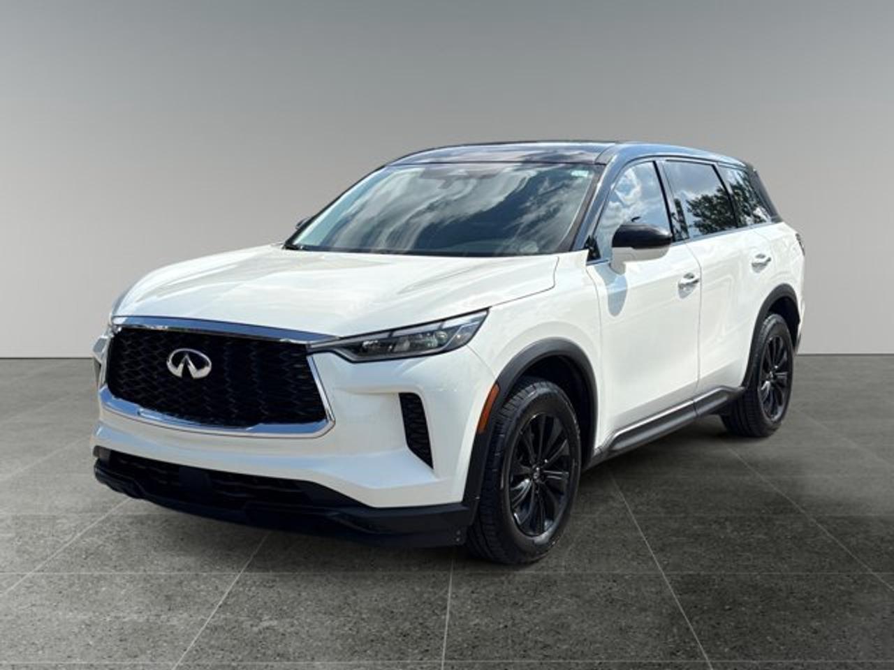 House of Cars Olympic Park An AMVIC licensed automotive retail dealer Location: 8525 Bowfort Rd. N.W Call: 587-356-1144  Stock #: PS-0962-6 Year: 2022 Make: Infiniti Model: QX60 PURE 7 Passenger AWD VIN: 5N1DL1ES7NC332334 KM: 50,526 Color: White Transmission: Automatic Drivetrain: AWD Body Style: SUV  Key Features: 7 Passenger Seating All Wheel Drive Leatherette Seating Surfaces Heated Front Seats Heated Steering Wheel Panoramic Moonroof Tri-Zone Climate Control ProPILOT Assist Blind Spot Warning Lane Departure Warning Apple CarPlay & Android Auto Power Liftgate Back Up Camera Remote Start  Additional Highlights: CARFAX Included Professionally Detailed 1000+ Vehicles In Stock  Visit House of Cars Olympic Park or call 587-356-1144 to schedule your test drive today!