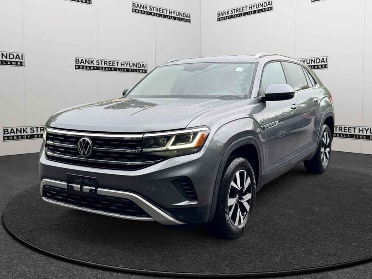 Used 2021 Volkswagen Atlas Cross Sport Comfortline 3.6 FSI 4MOTION for sale in Ottawa, ON
