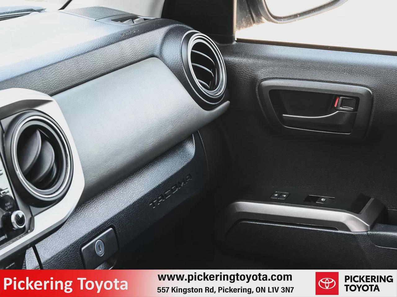2022 Toyota Tacoma SR5 V6 Photo
