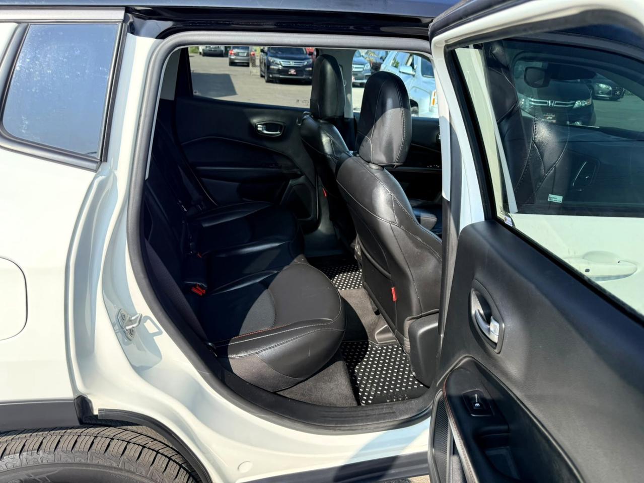 2020 Jeep Compass Trailhawk 4x4 Photo