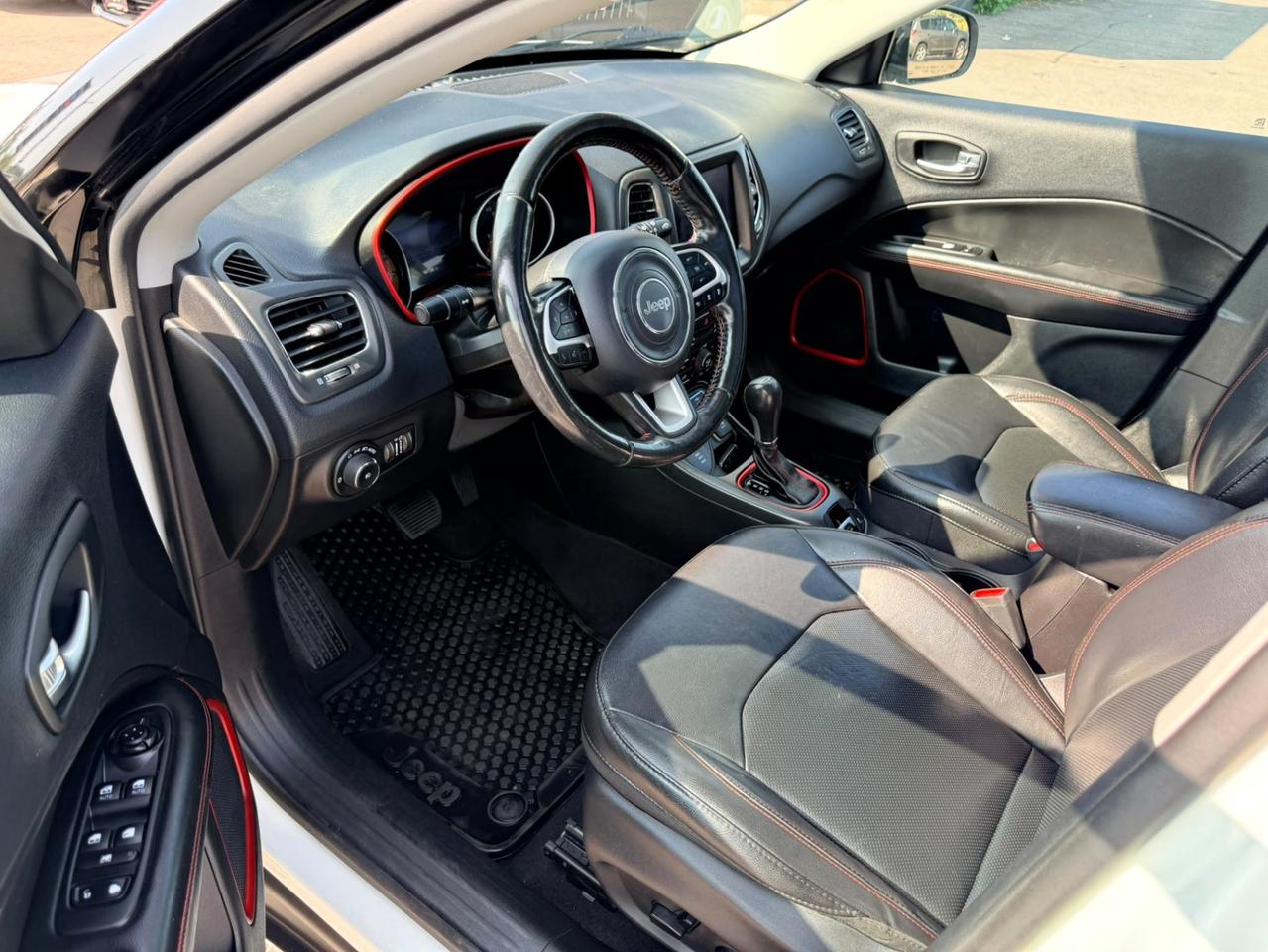 2020 Jeep Compass Trailhawk 4x4 Photo