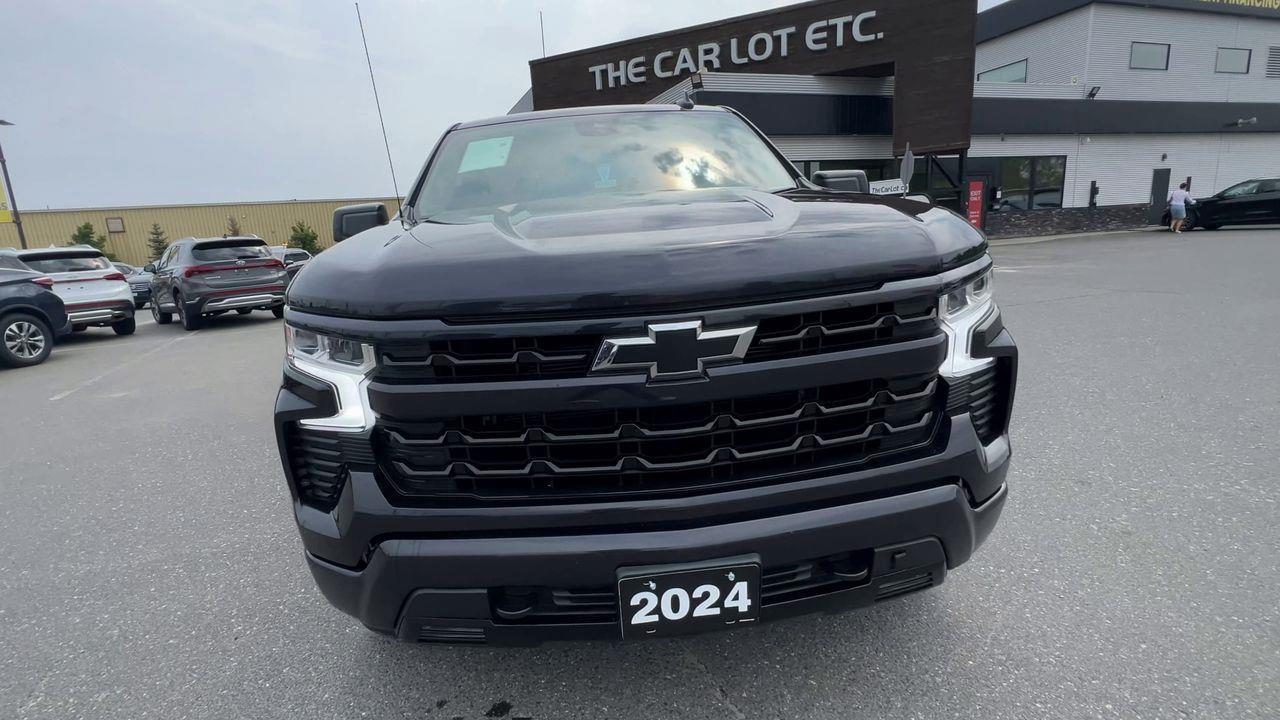 2024 Chevrolet Silverado 1500 RST 4x4, HEATED LEATHER SEATS, RUNNING BOARDS, CRUISE CONTROL, BACK UP CAM, BLUETOOTH!! Photo2
