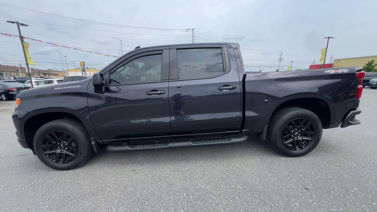 2024 Chevrolet Silverado 1500 RST 4x4, HEATED LEATHER SEATS, RUNNING BOARDS, CRUISE CONTROL, BACK UP CAM, BLUETOOTH!! Photo4