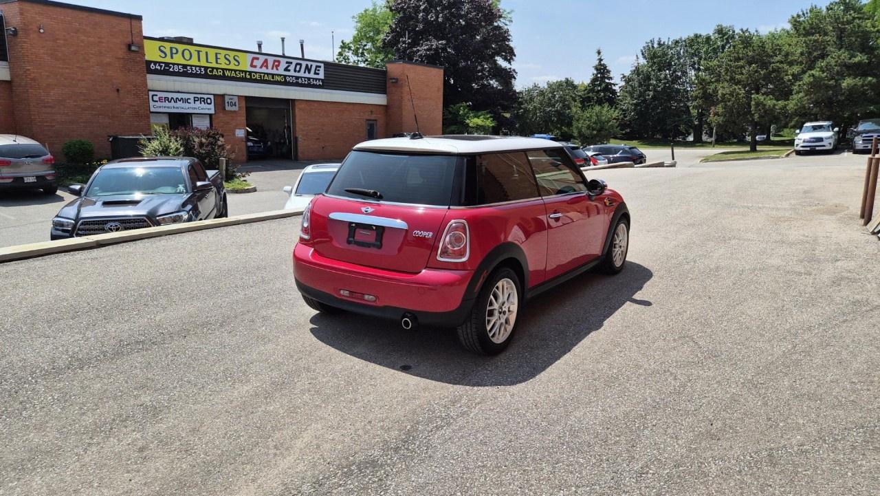 2013 MINI Cooper Hardtop 2DR CPE KNIGHTSBRIDGE CLASSIC Photo4