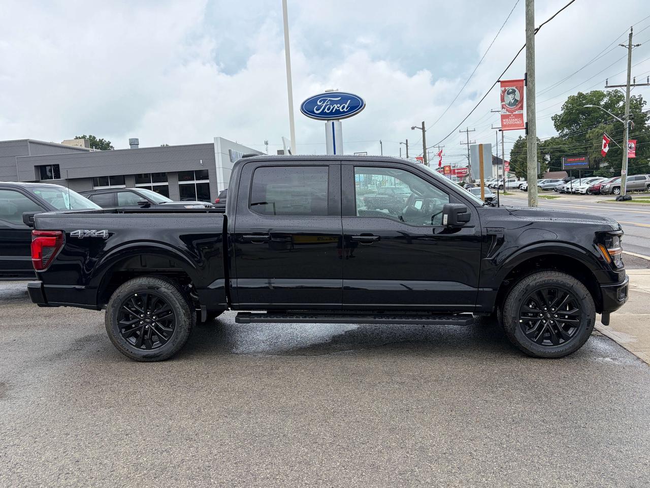 2026 Ford F-150 XLT 4WD SuperCrew 5.5' Box 302A Photo3