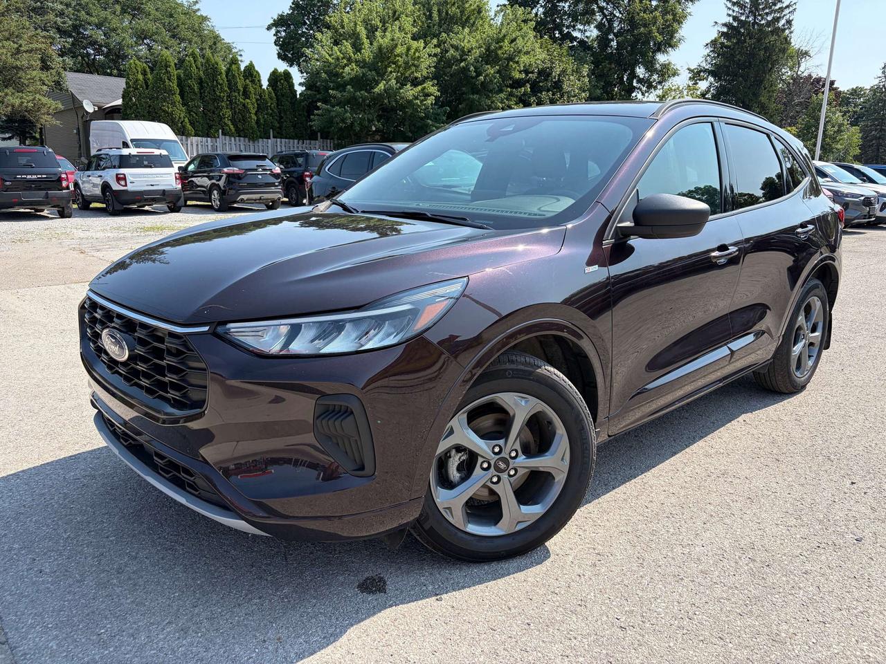 2023 Ford Escape ST-Line AWD Photo0