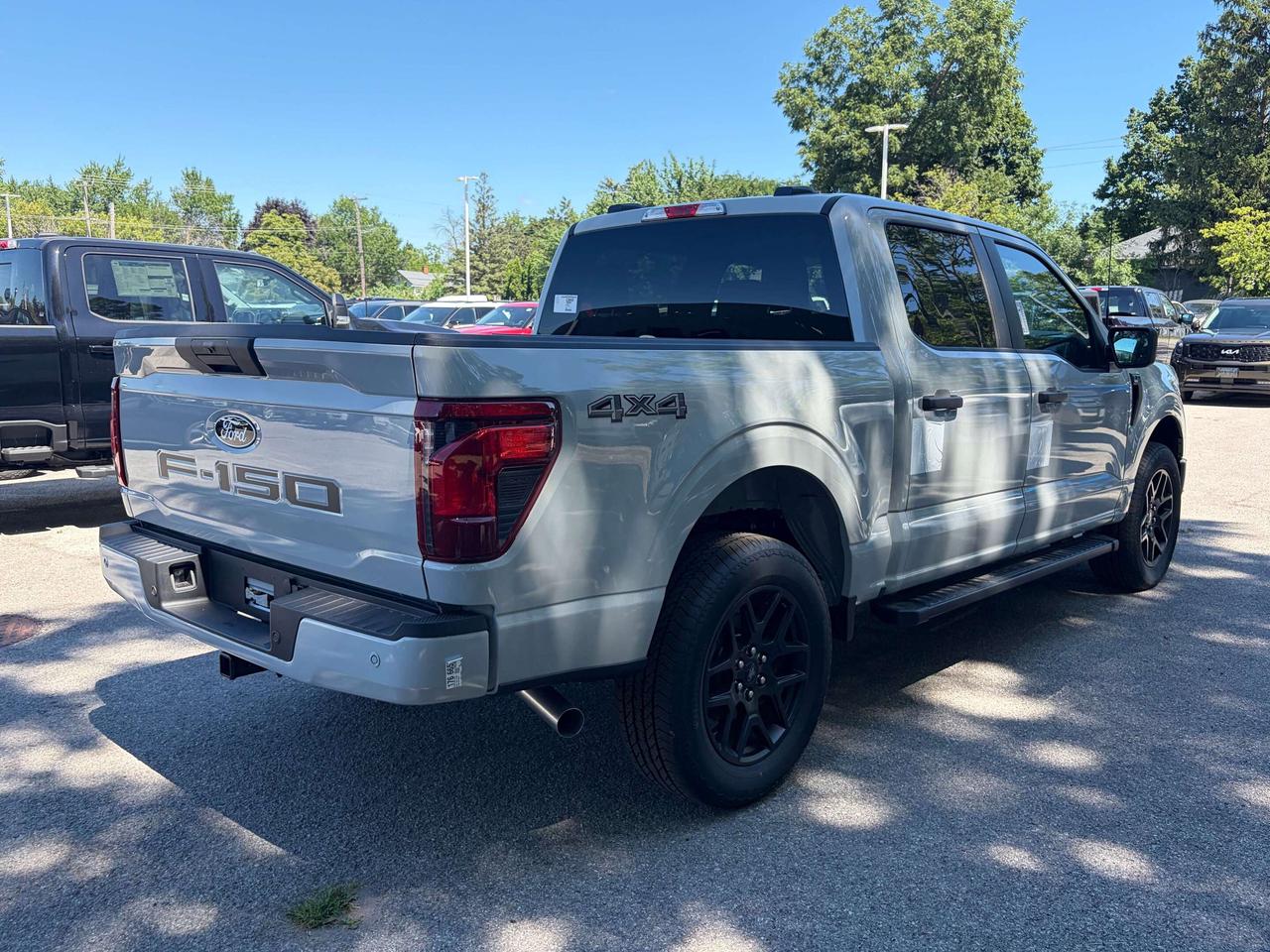 2026 Ford F-150 STX 4WD SuperCrew 5.5' Box 200A Photo4