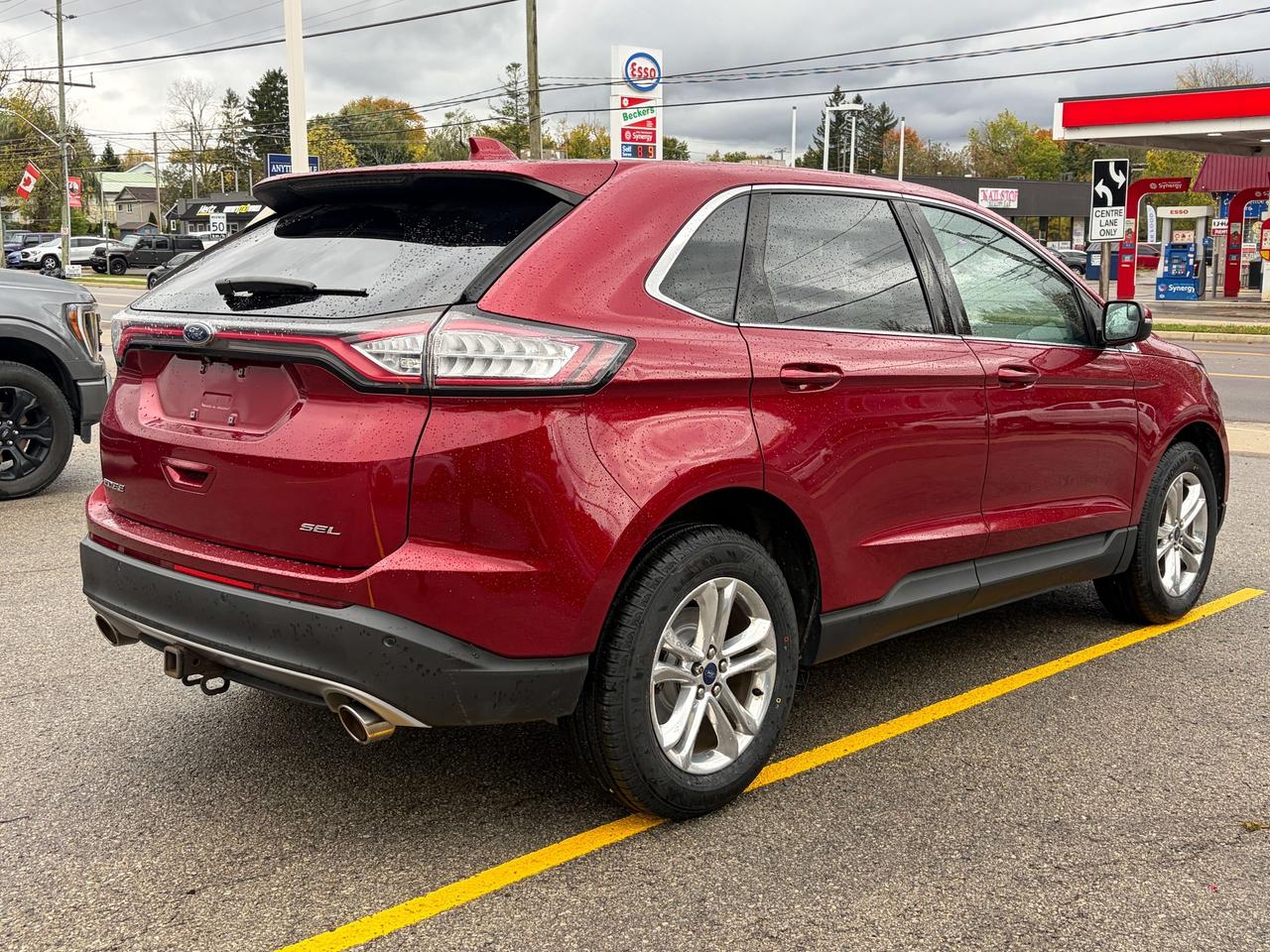 2016 Ford Edge SEL 4dr  FWD Photo