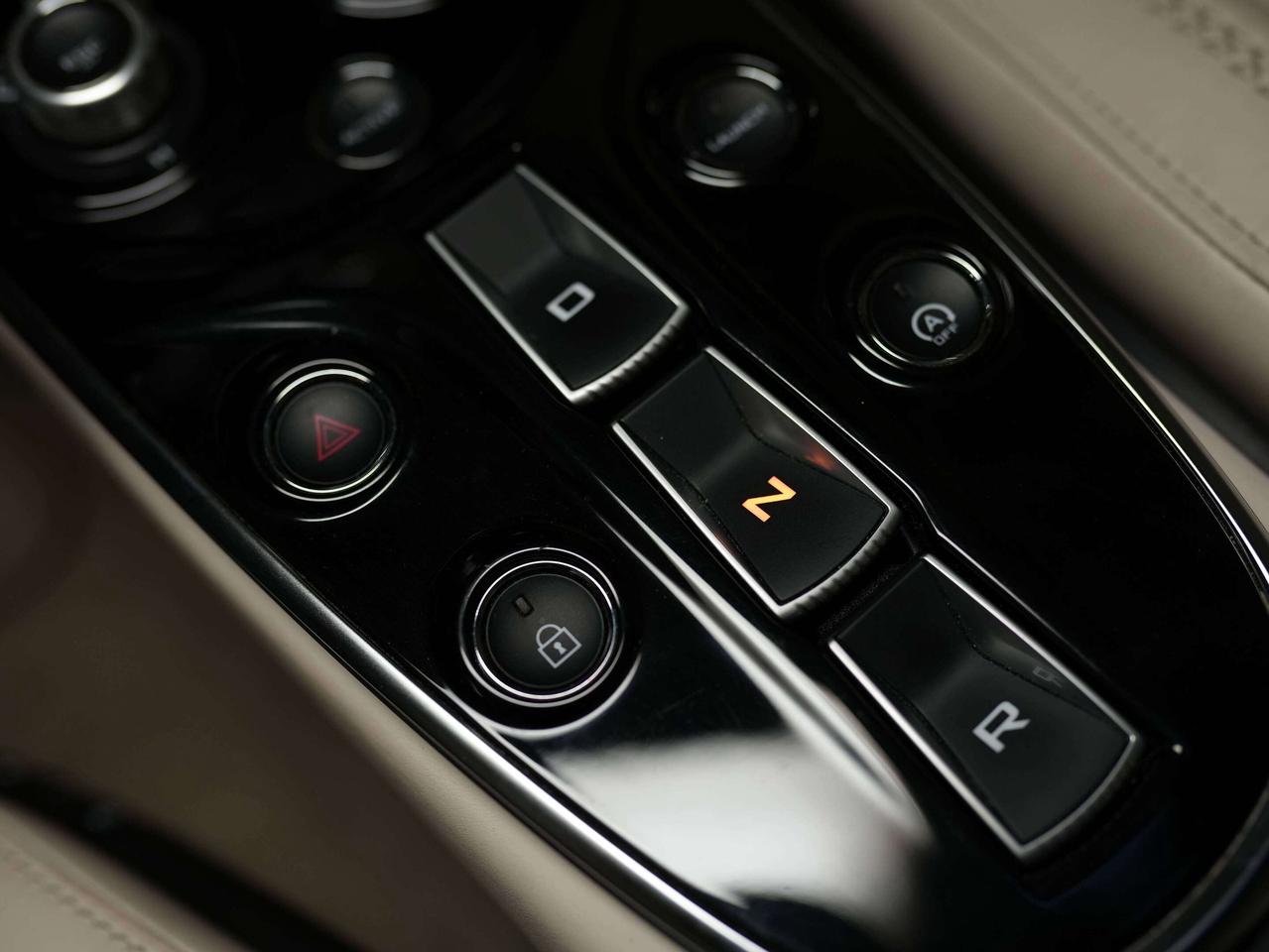 2020 McLaren GT GT | B&O | MAGIC SKY | 20 IN Photo