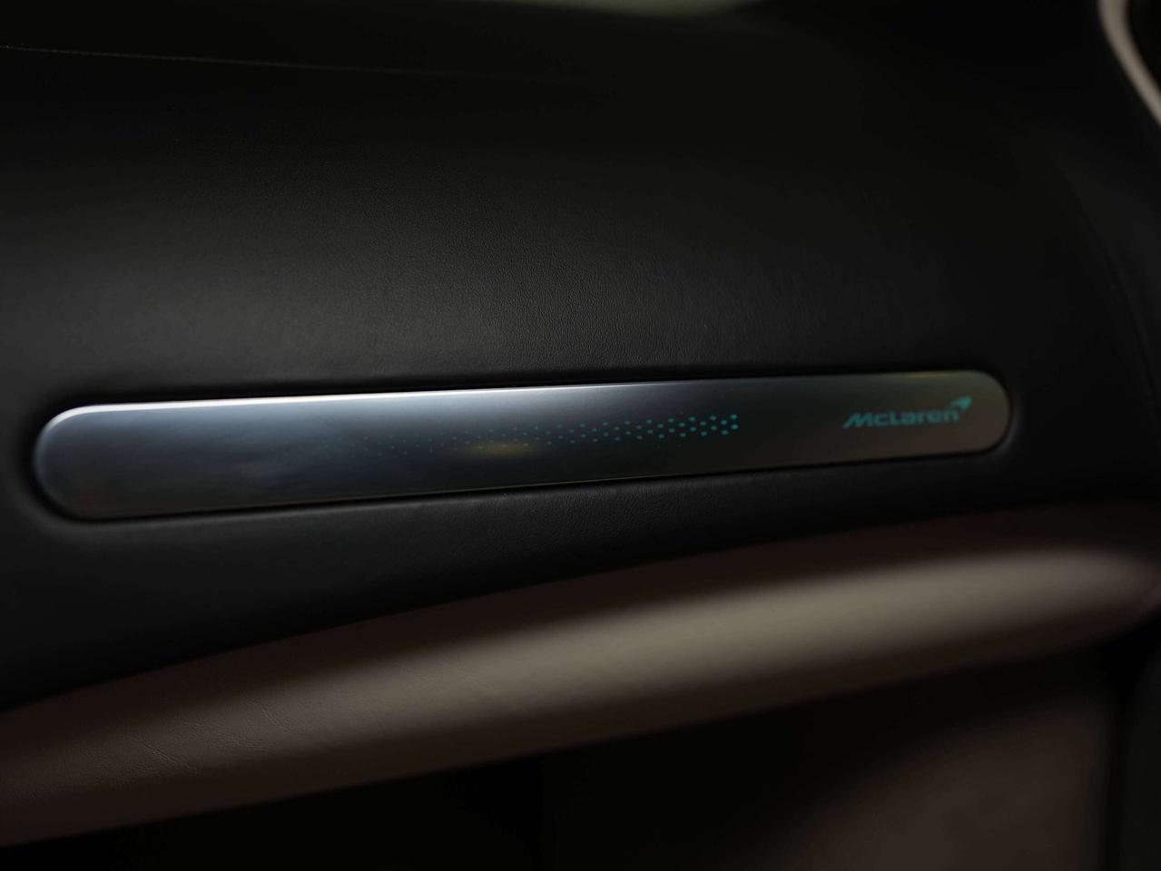 2020 McLaren GT GT | B&O | MAGIC SKY | 20 IN Photo