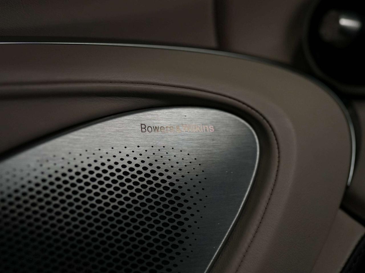 2020 McLaren GT GT | B&O | MAGIC SKY | 20 IN Photo