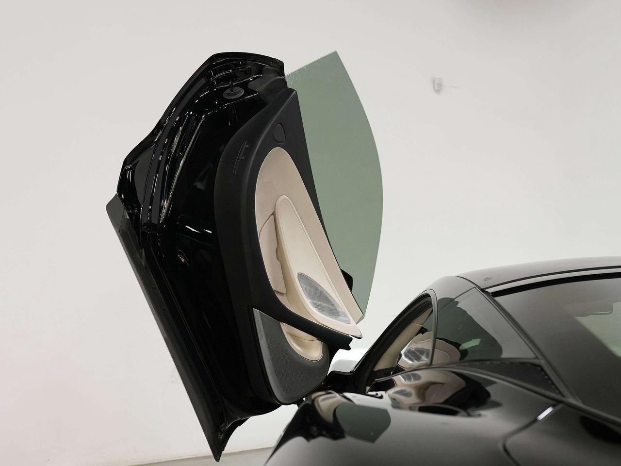 2020 McLaren GT GT | B&O | MAGIC SKY | 20 IN Photo