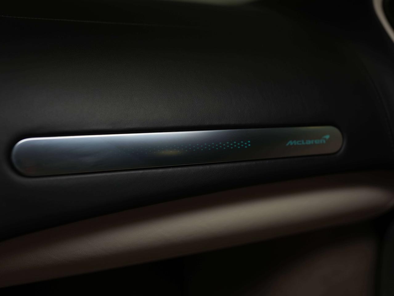 2020 McLaren GT GT | B&O | MAGIC SKY | 20 IN Photo
