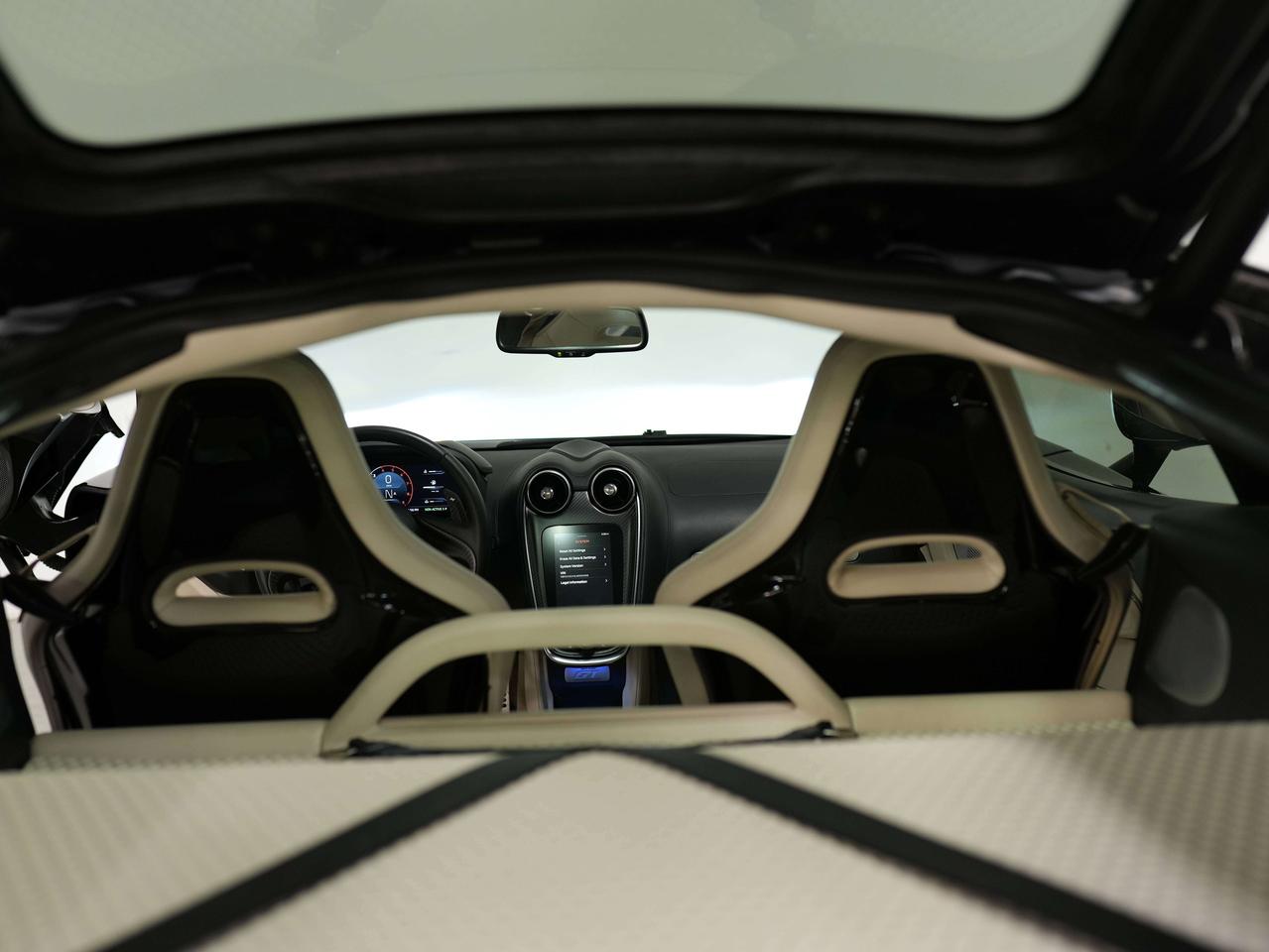 2020 McLaren GT GT | B&O | MAGIC SKY | 20 IN Photo