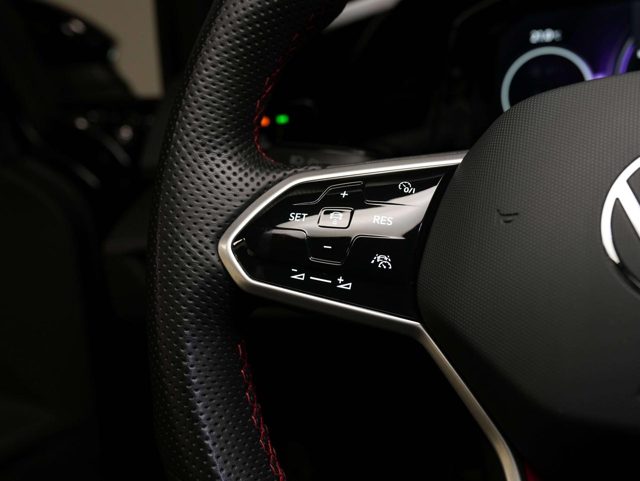 2024 Volkswagen Golf GTI AUTOBAHN | CARPLAY Photo
