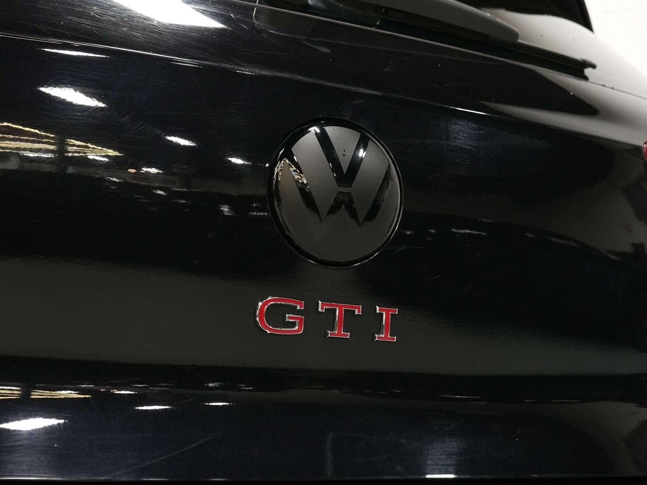 2024 Volkswagen Golf GTI AUTOBAHN | CARPLAY Photo