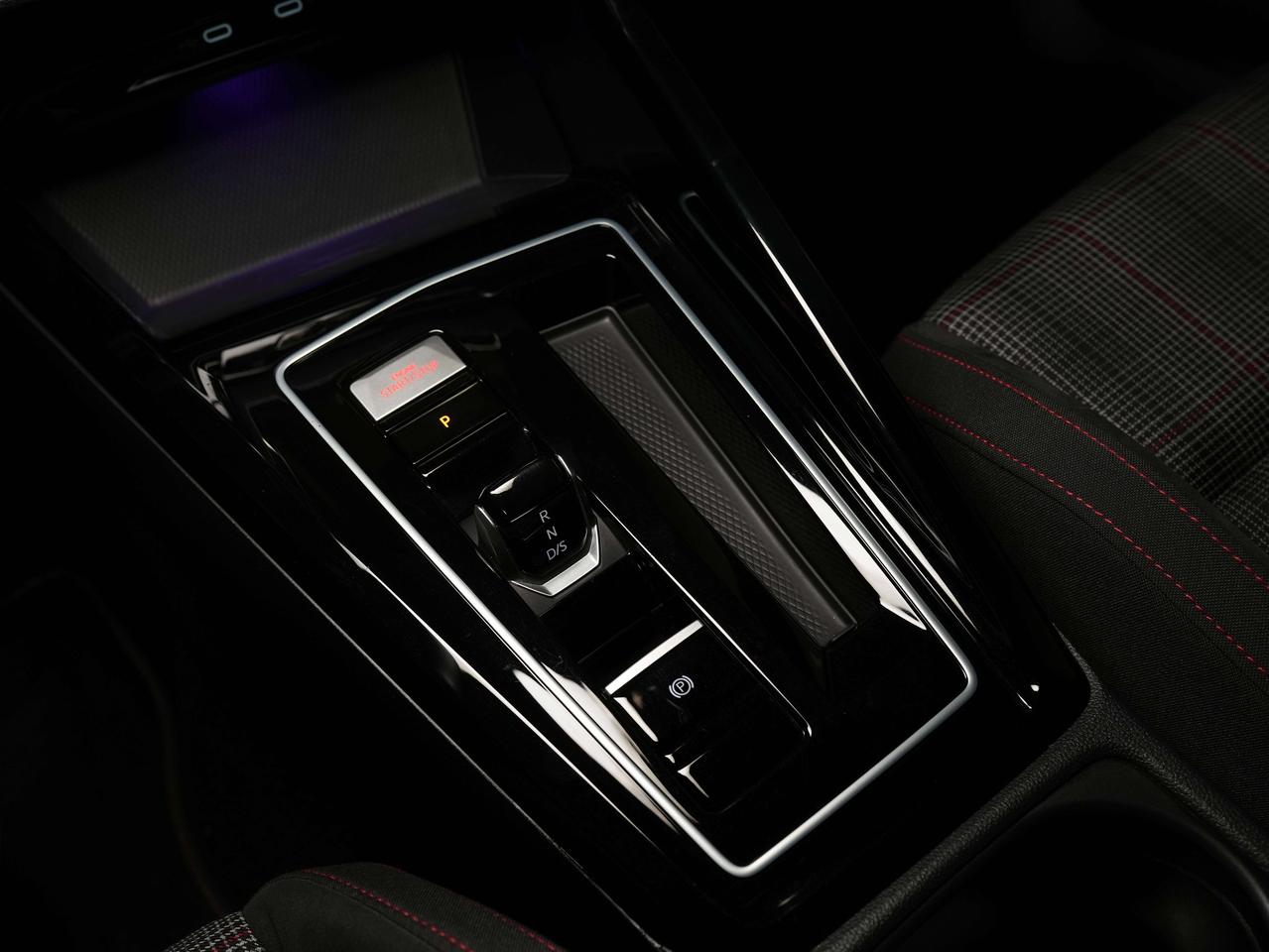 2024 Volkswagen Golf GTI AUTOBAHN | CARPLAY Photo