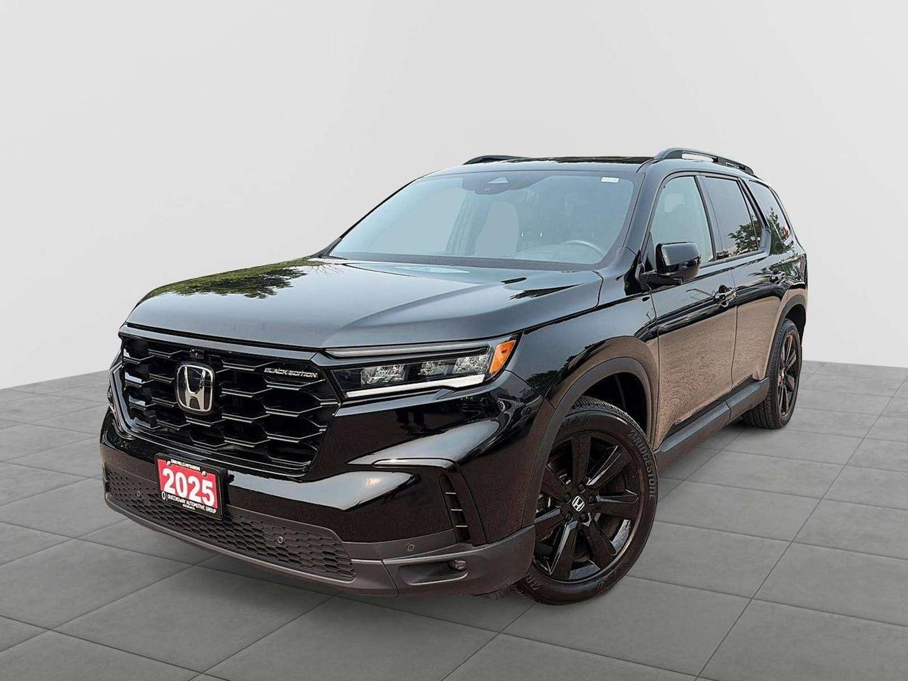 Used 2025 Honda Pilot Leather|Rare | for sale in Mississauga, ON
