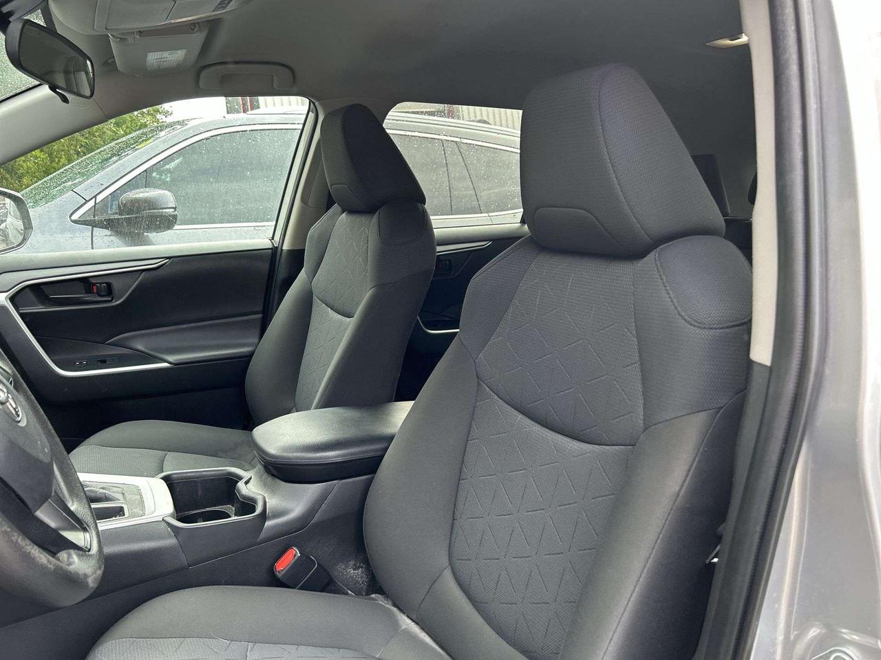 2022 Toyota RAV4 AWD | HTD SEATS | CARPLAY | ADAPT. CRUISE | A/C Photo1
