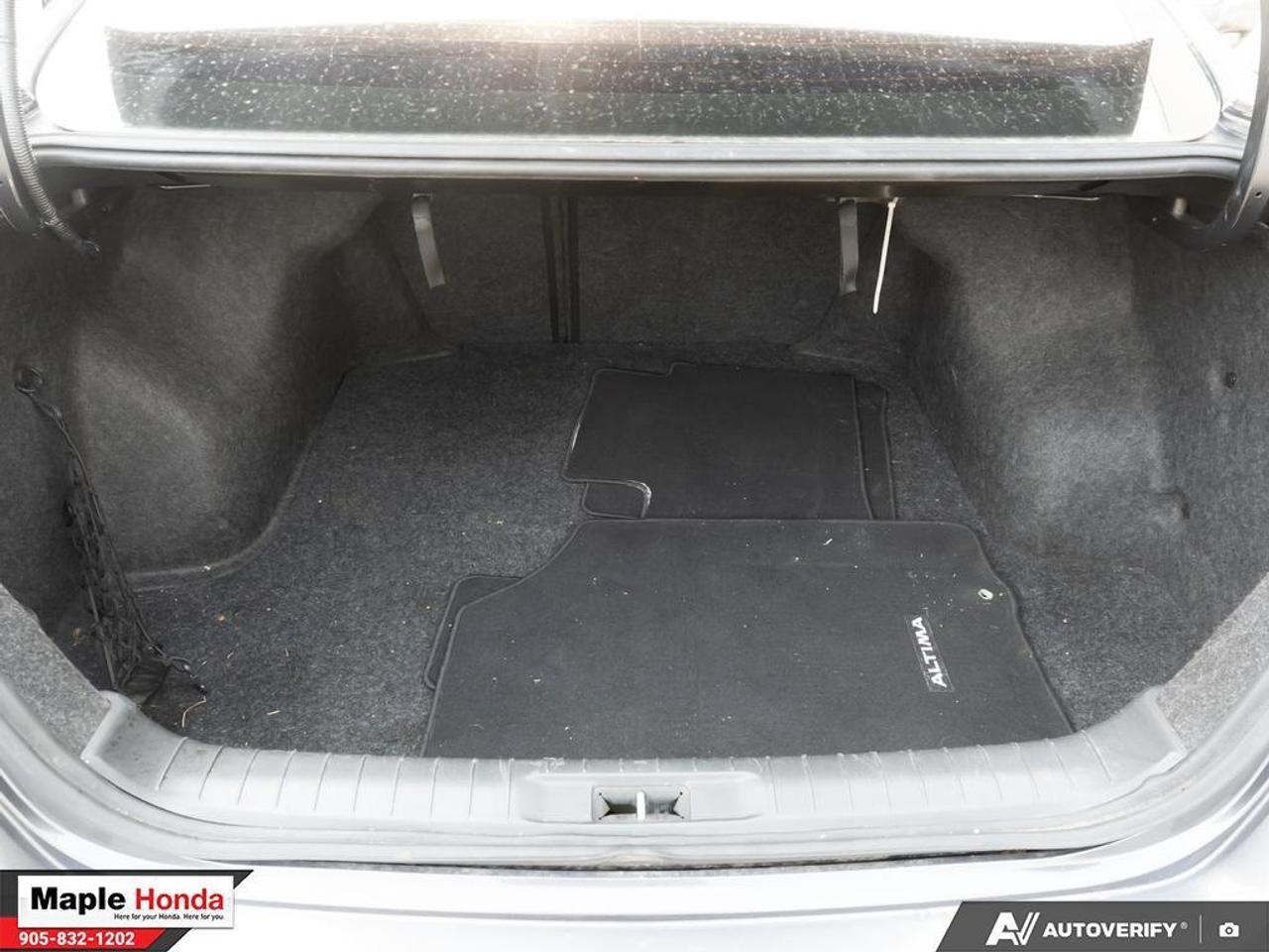 2013 Nissan Altima Power Windows| Power Locks| Cruise Control| Sunroo Photo