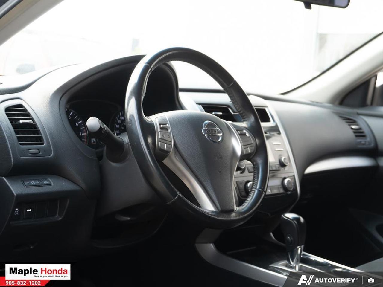 2013 Nissan Altima Power Windows| Power Locks| Cruise Control| Sunroo Photo