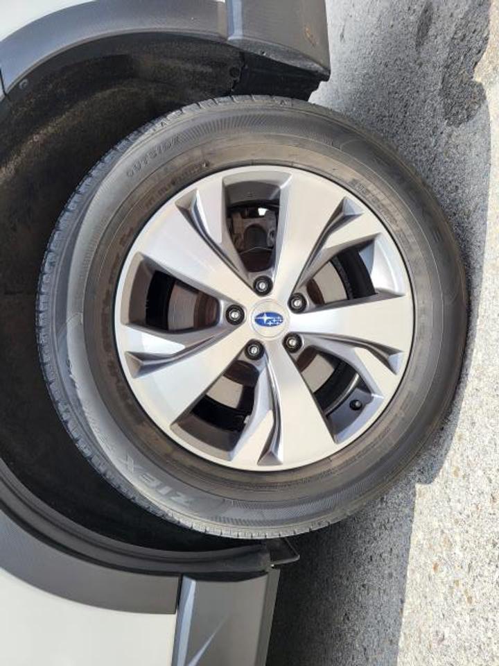 2021 Subaru ASCENT Touring Photo