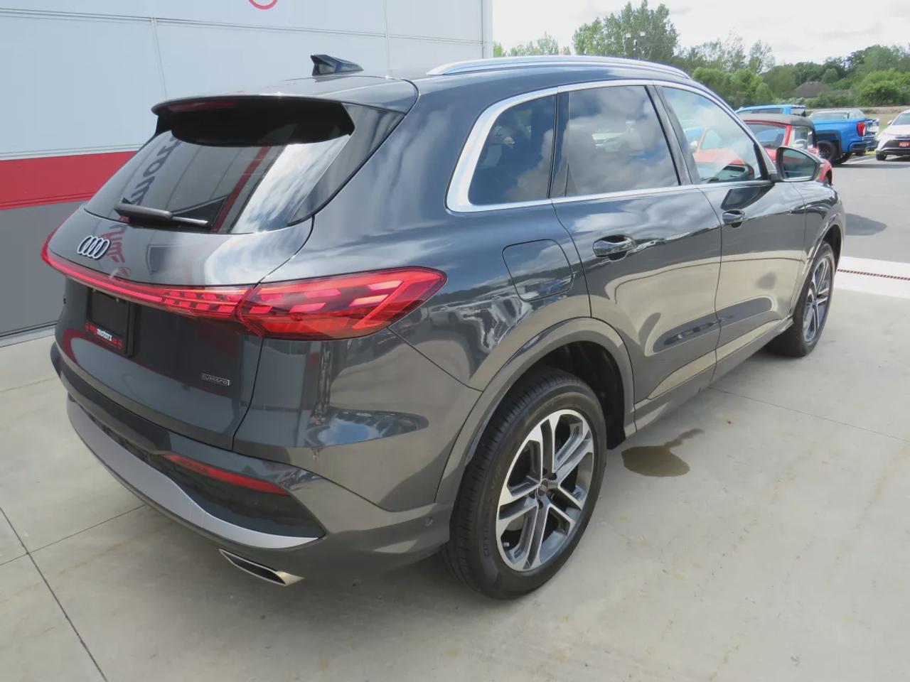 2025 Audi Q5 Premium | AWD | Automatic | Alloy Wheels | Panoramic Sunroof | Leather Seats | Heated Seats | Heated Steering Wheel | Power Driver & Passenger Seats | Dual Climate Control | Touchscreen Display | Android Auto & Apple CarPlay | USB-C Ports | Power Liftgate Photo