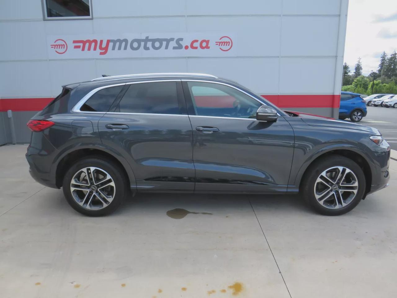 2025 Audi Q5 Premium | AWD | Automatic | Alloy Wheels | Panoramic Sunroof | Leather Seats | Heated Seats | Heated Steering Wheel | Power Driver & Passenger Seats | Dual Climate Control | Touchscreen Display | Android Auto & Apple CarPlay | USB-C Ports | Power Liftgate Photo