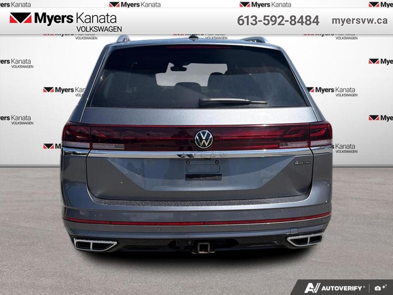 2024 Volkswagen Atlas Execline 2.0 TSI  - One owner Photo3