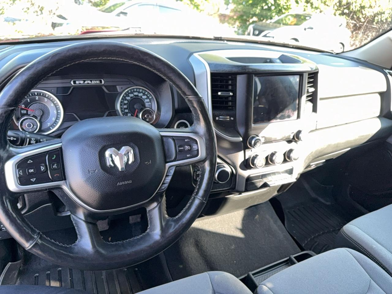 2019 RAM 1500 BIG HORN-5.7L-4X4-HEATED SEATS/WHEEL-20" RIMS Photo
