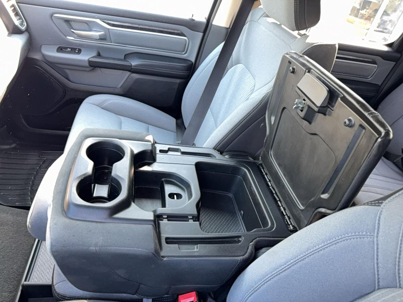 2019 RAM 1500 BIG HORN-5.7L-4X4-HEATED SEATS/WHEEL-20" RIMS Photo